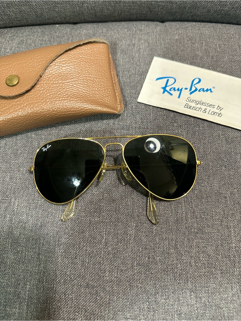 Ray-Ban Gold Frame Aviator Sunglasses with Black Lenses